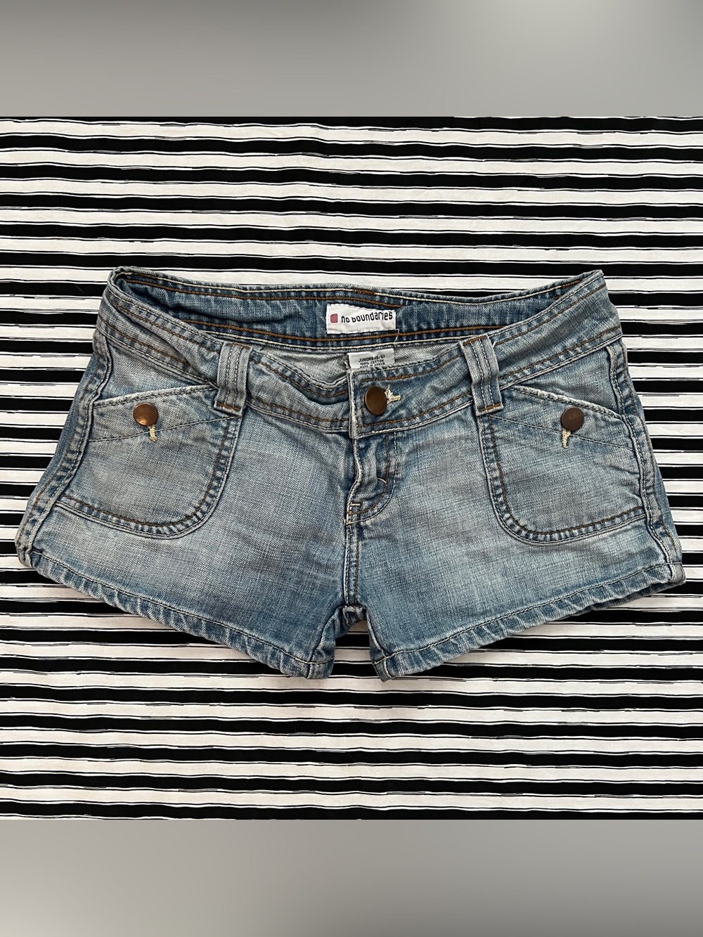Y2K low rise light was shorts